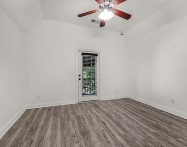 116 San Bernard Drive - Photo Thumbnail 31