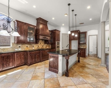 116 San Bernard Drive - Photo Thumbnail 13