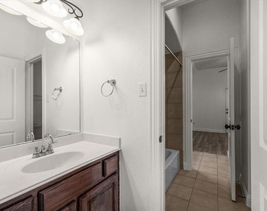 116 San Bernard Drive - Photo Thumbnail 32