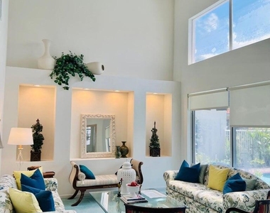 17275 Ventana Drive - Photo Thumbnail 3