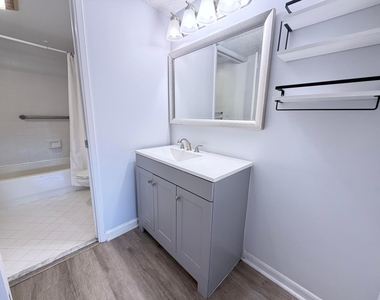 12650 Sw 15th Street - Photo Thumbnail 4