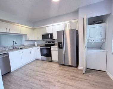 12650 Sw 15th Street - Photo Thumbnail 1