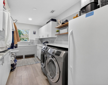 6701 Hillside Lane - Photo Thumbnail 30
