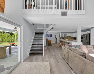 6701 Hillside Lane - Photo Thumbnail 9