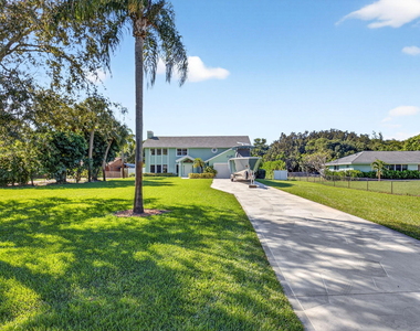 6701 Hillside Lane - Photo Thumbnail 3