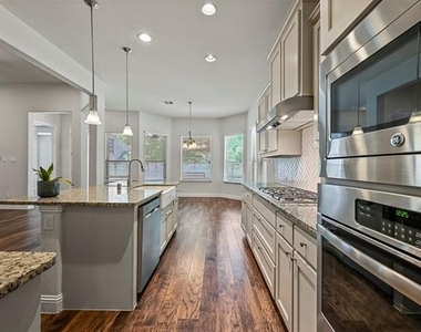 3000 Crestwater Ridge - Photo Thumbnail 1