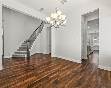 3000 Crestwater Ridge - Photo Thumbnail 3