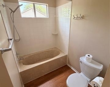 12912 Steeple Chase Drive - Photo Thumbnail 5