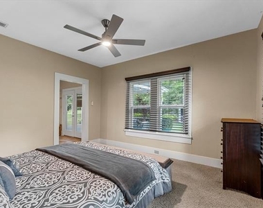 4320 Greenwood Boulevard - Photo Thumbnail 28