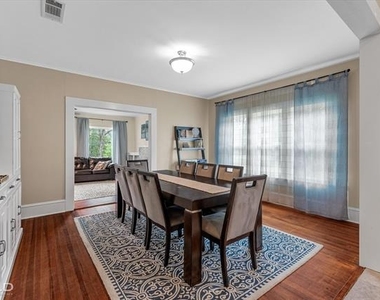 4320 Greenwood Boulevard - Photo Thumbnail 16