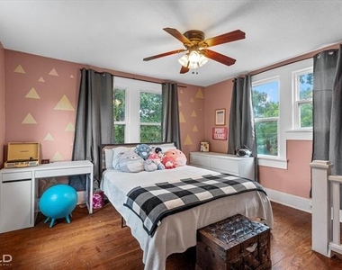 4320 Greenwood Boulevard - Photo Thumbnail 33