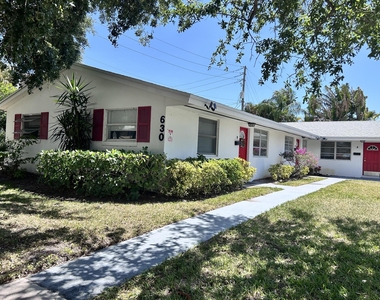630 Prosperity Farms Road - Photo Thumbnail 12