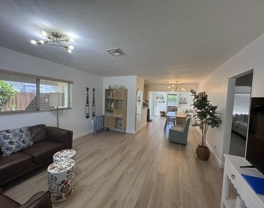 632 Sw 8th Avenue - Photo Thumbnail 9