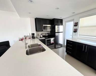 201 N Ocean Boulevard - Photo Thumbnail 1