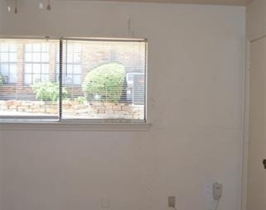 1416 Sandy Creek Drive - Photo Thumbnail 20