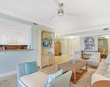 750 Ocean Royale Way - Photo Thumbnail 10