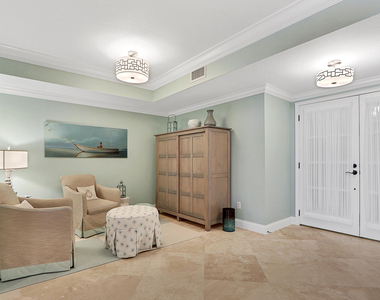 750 Ocean Royale Way - Photo Thumbnail 15