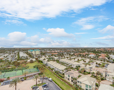 750 Ocean Royale Way - Photo Thumbnail 28