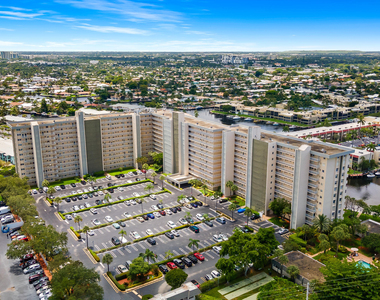 801 S Federal Highway - Photo Thumbnail 25