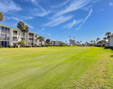 2400 S Ocean Drive - Photo Thumbnail 24