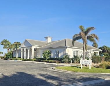 2400 S Ocean Drive - Photo Thumbnail 31
