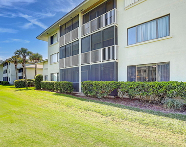 2400 S Ocean Drive - Photo Thumbnail 25