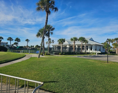 2400 S Ocean Drive - Photo Thumbnail 37