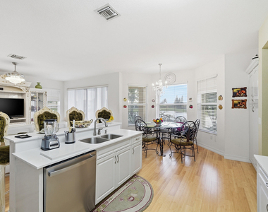4681 Sw 131st Terrace - Photo Thumbnail 10