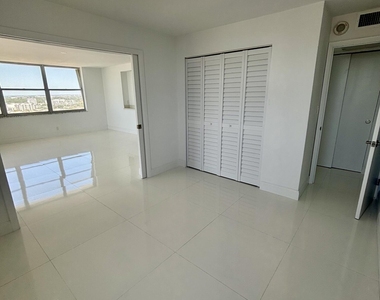 111 Briny Avenue - Photo Thumbnail 9
