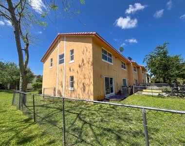 11401 Nw 45th Street - Photo Thumbnail 16