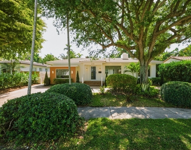 610 Ne 16th Terrace - Photo Thumbnail 1
