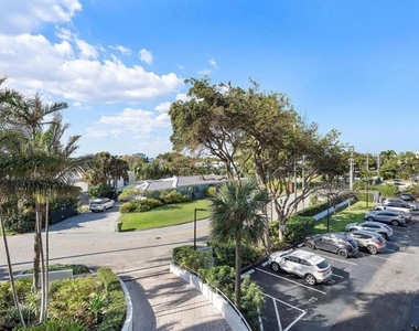 11930 N Bayshore Drive - Photo Thumbnail 7