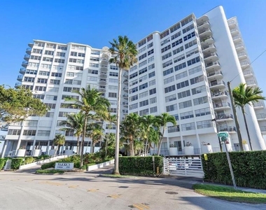 11930 N Bayshore Drive - Photo Thumbnail 1
