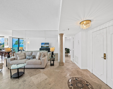 2917 S Ocean Boulevard - Photo Thumbnail 5