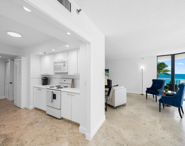 2917 S Ocean Boulevard - Photo Thumbnail 8