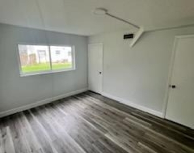 6601 Sw 46th Street - Photo Thumbnail 2