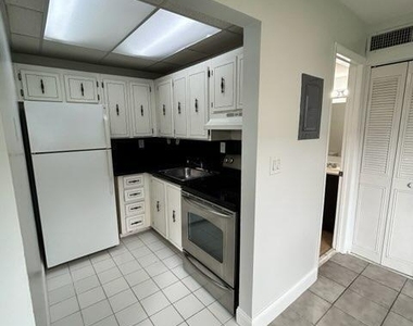 6601 Sw 46th Street - Photo Thumbnail 4