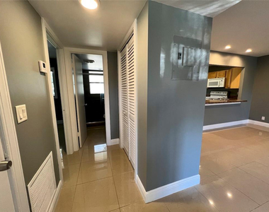610 Se 2nd Avenue - Photo Thumbnail 5
