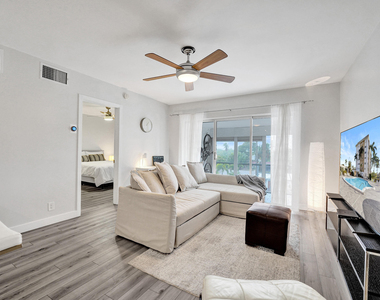 3040 Ne 16th Avenue - Photo Thumbnail 11