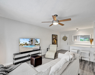 3040 Ne 16th Avenue - Photo Thumbnail 14