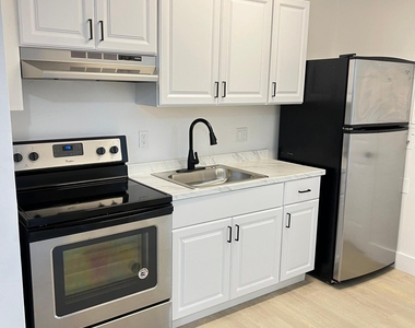 720 Nw 61st Street - Photo Thumbnail 6