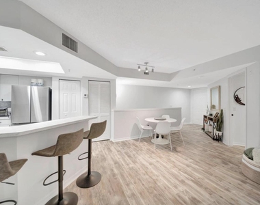 2125 Se 10th Avenue - Photo Thumbnail 10