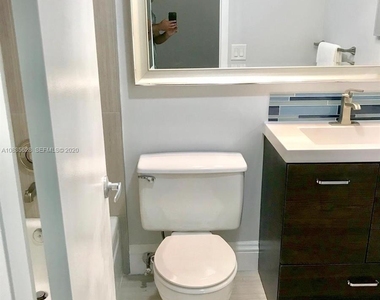 86 Mansfield C - Photo Thumbnail 10