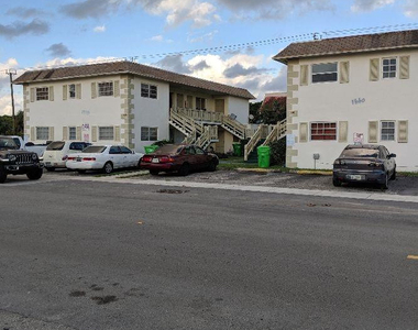 1670 Nw 58th Terrace - Photo Thumbnail 1