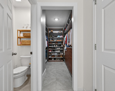 502 Nw Kingston Street - Photo Thumbnail 12