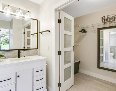 512 Brackenwood Place - Photo Thumbnail 21