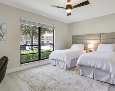 512 Brackenwood Place - Photo Thumbnail 25