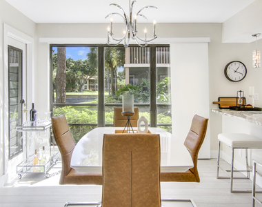 512 Brackenwood Place - Photo Thumbnail 8