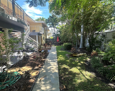 1900 Ne 29th Street - Photo Thumbnail 19