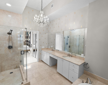 701 S Olive Avenue - Photo Thumbnail 21